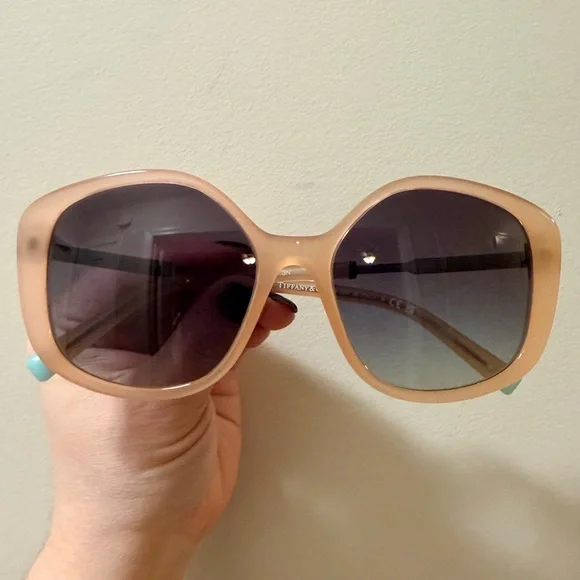 *Brand New* Tiffany & Co. - Sunglasses - Picture 3 of 11